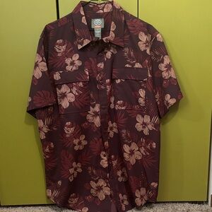St. John's Bay Outdoor Maroon and Tan Hawaiian Print Shirt